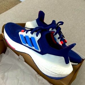 Men’s Ultraboost 22 legacy indigo blue rush turbo